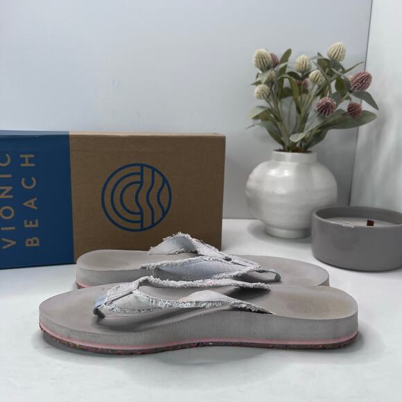 Vionic Beach Unwind Flip Flops Gray Slide Sandals Cotton Canvas Women 9 Tried On - Picture 6 of 10